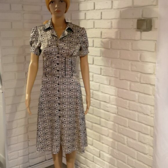 NWT Suzy Shier Short Sleeves Size Small Ladies Dress - Picture 1 of 6